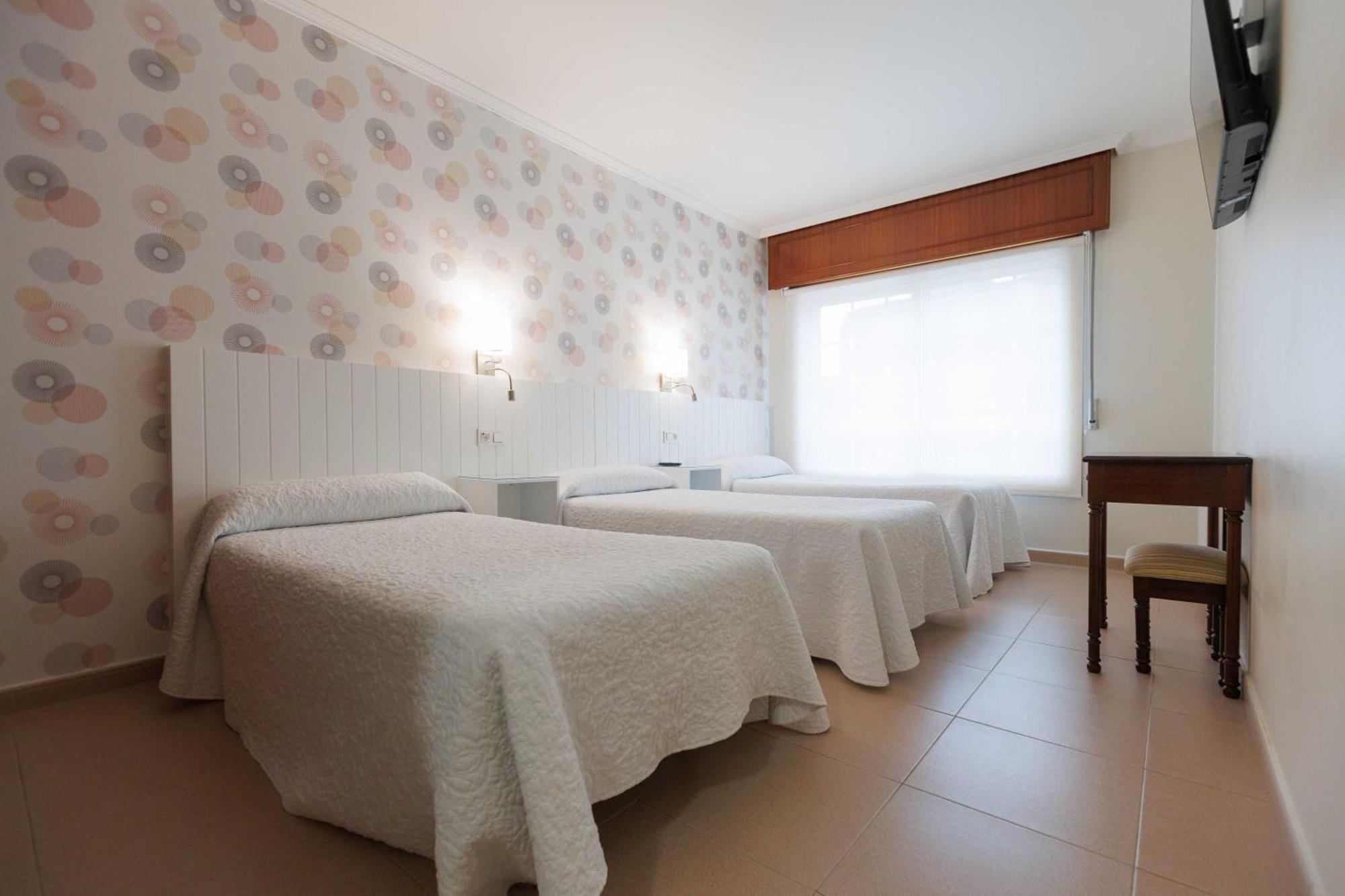 Hotel O Cruceiro 卡尔达斯·德·雷斯 外观 照片