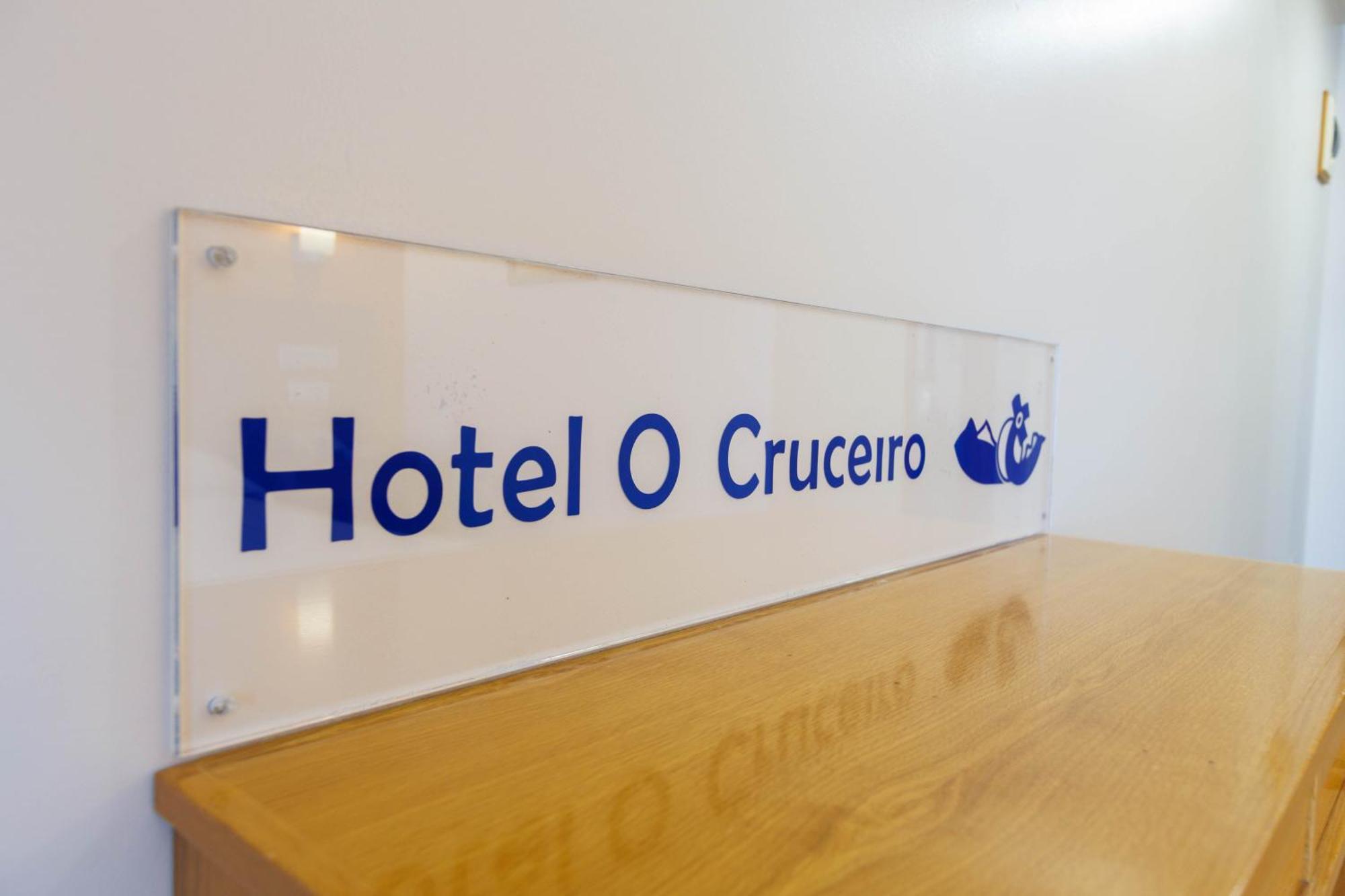 Hotel O Cruceiro 卡尔达斯·德·雷斯 外观 照片